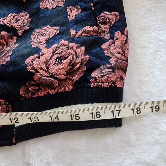 XS Frank and Oak Jacquard Floral Bomber Jacket Pink Navy Blue Embroidered Roses - Picture 5 of 10